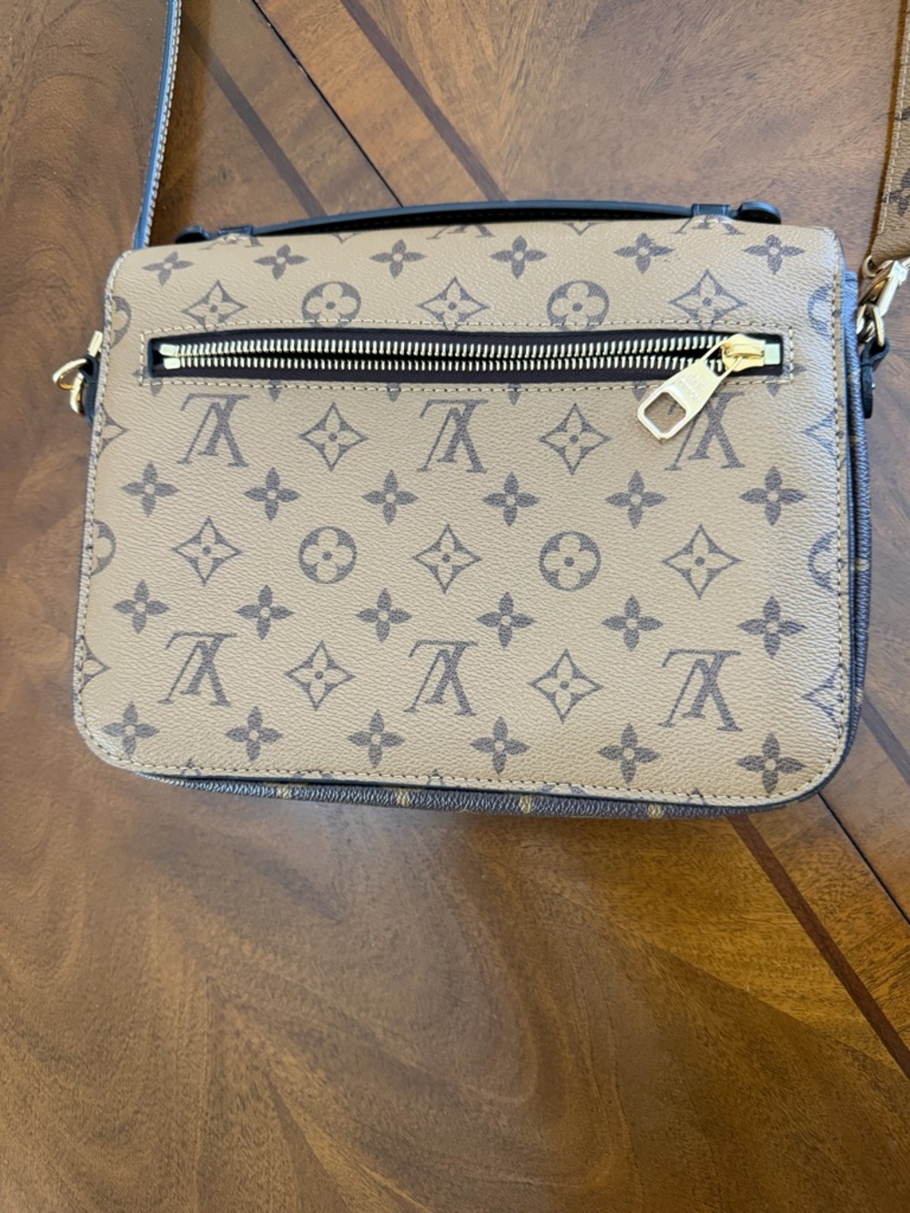 Louis Vuitton Two-Tone Monogram Crossbody in Brown and Tan - Picture 3 of 9